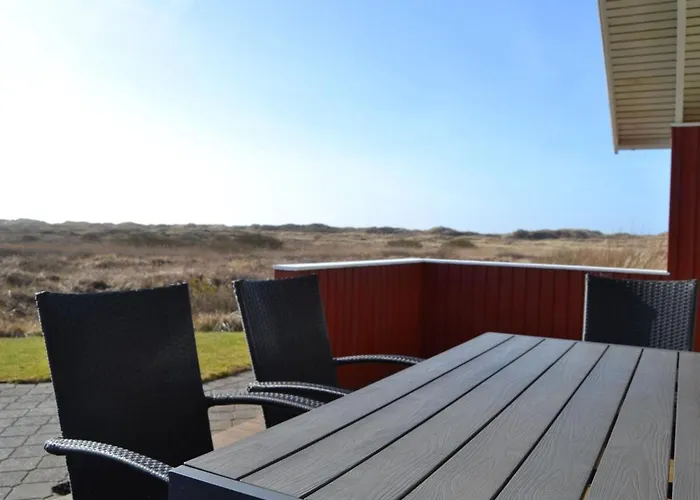 Oivi - 430m From The Sea By Interhome * Lakolk