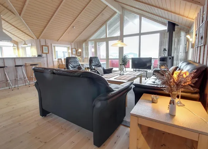 Oivi - 430m From The Sea By Interhome Lakolk